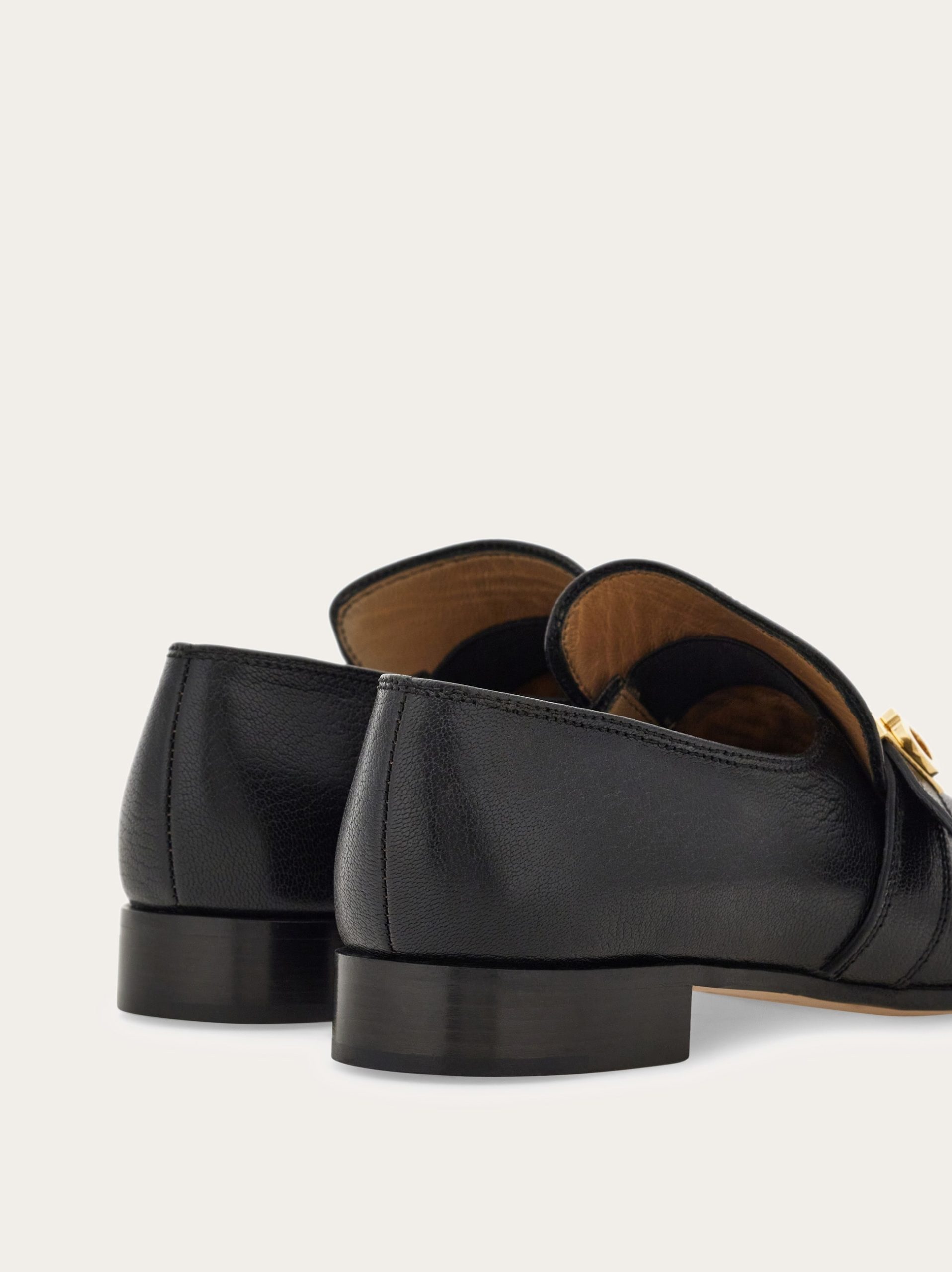 Ferragamo Hug buckle loafer - Image 2